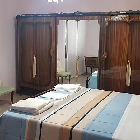 Casa Vacanze Angelica Apartamento *