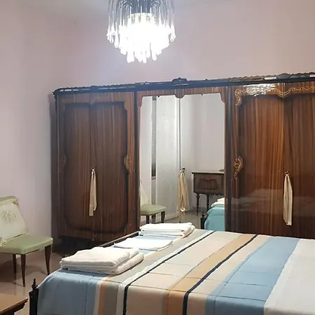 Casa Vacanze Angelica דירה *